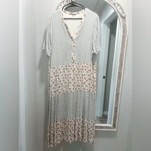 Light Cream & Rust Floral Tiered Maxi Dress